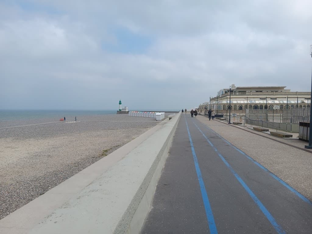 Esplanade Louis Aragon